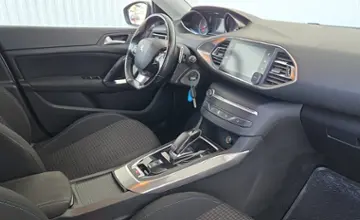 Peugeot 308 2018 года за 34 990 BYN в Минск