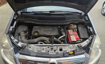 Opel Zafira 2009 года за 16 990 BYN в Гродно