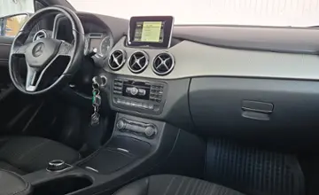 Mercedes-Benz B-Класс 2013 года за 26 990 BYN в Минск
