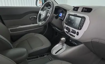 Kia Soul EV 2016 года за 19 990 BYN в Минск