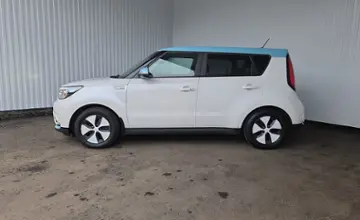 Kia Soul EV 2016 года за 19 990 BYN в Минск