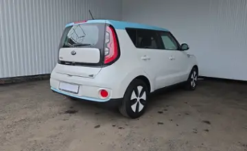 Kia Soul EV 2016 года за 19 990 BYN в Минск
