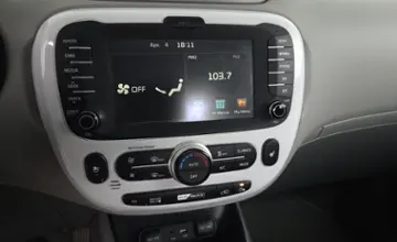 Kia Soul EV 2016 года за 19 990 BYN в Минск