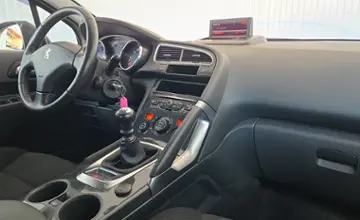 Peugeot 3008 2009 года за 22 490 BYN в Минск
