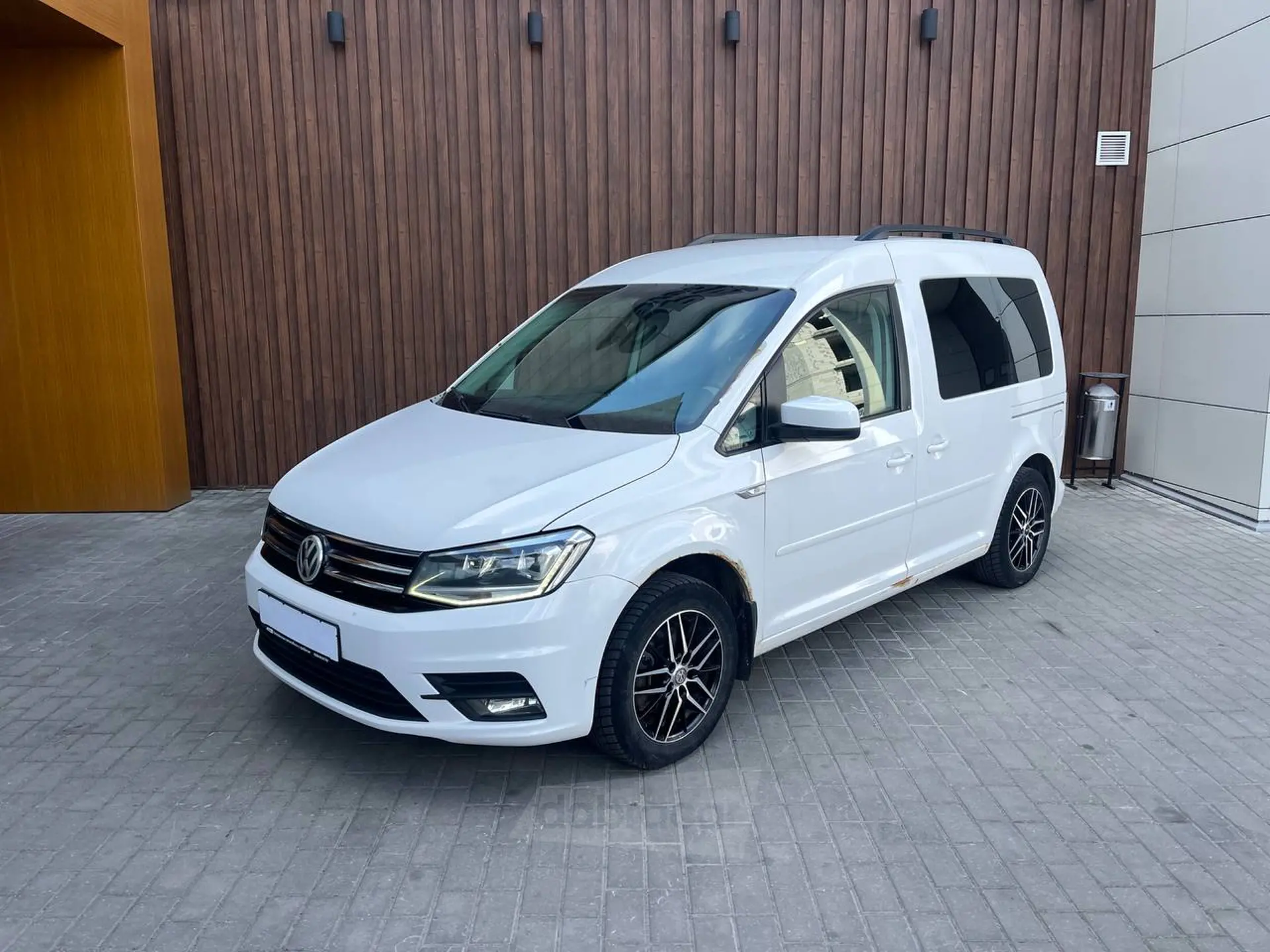 Volkswagen Caddy 2015 года за 35 990 BYN в Гродно