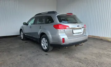 Subaru Outback 2010 года за 30 990 BYN в Минск