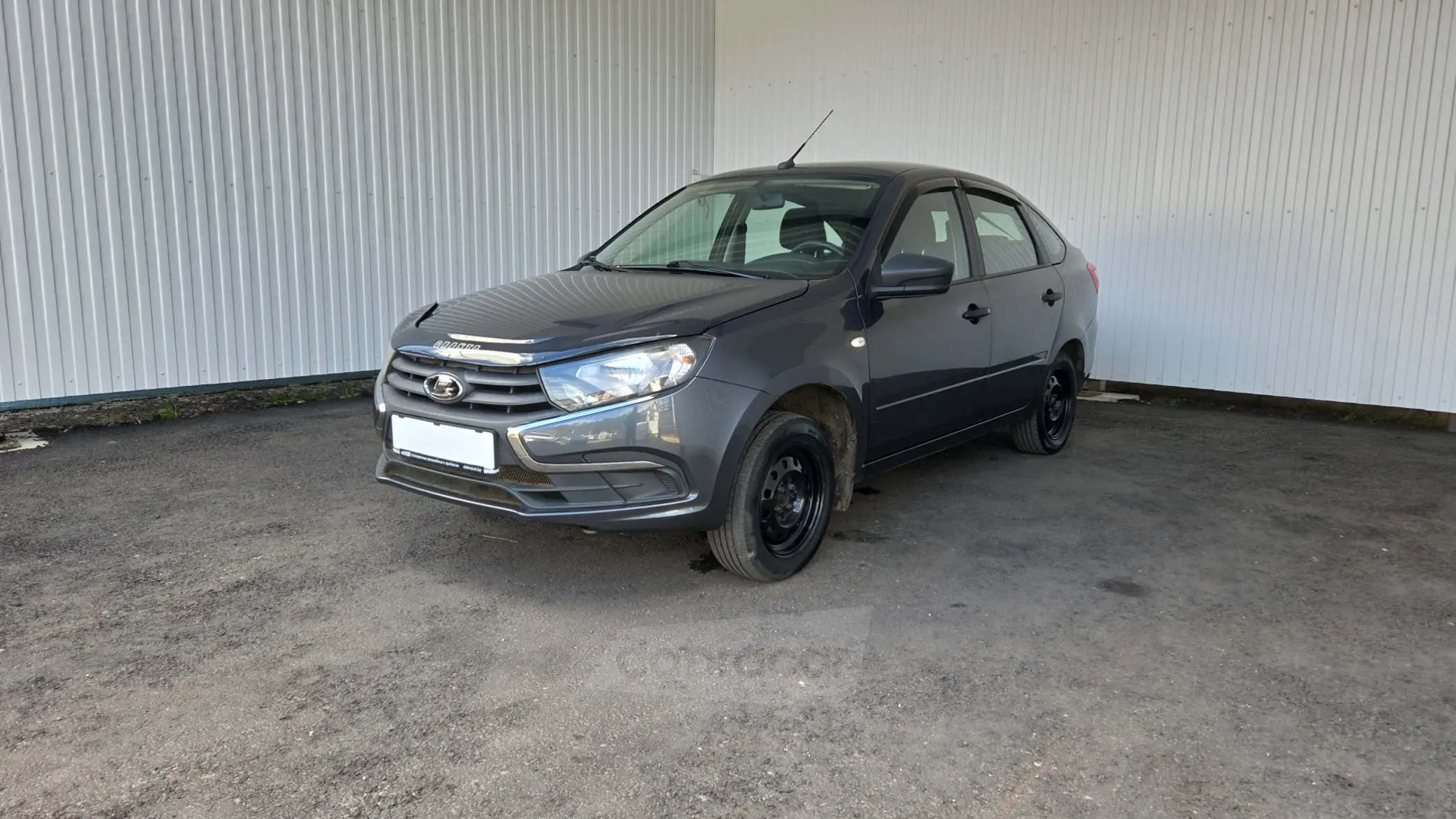 LADA (ВАЗ) Granta 2018 года за 15 990 BYN в Минск