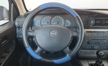 Opel Omega 2002 года за 11 990 BYN в Минск