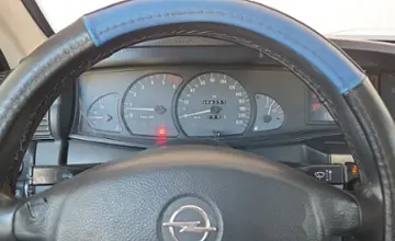 Opel Omega 2002 года за 11 990 BYN в Минск