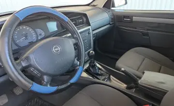 Opel Omega 2002 года за 11 990 BYN в Минск