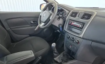 Renault Sandero 2016 года за 24 990 BYN в Минск