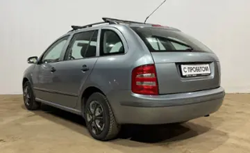 Skoda Fabia 2002 года за 5 590 BYN в Гомель