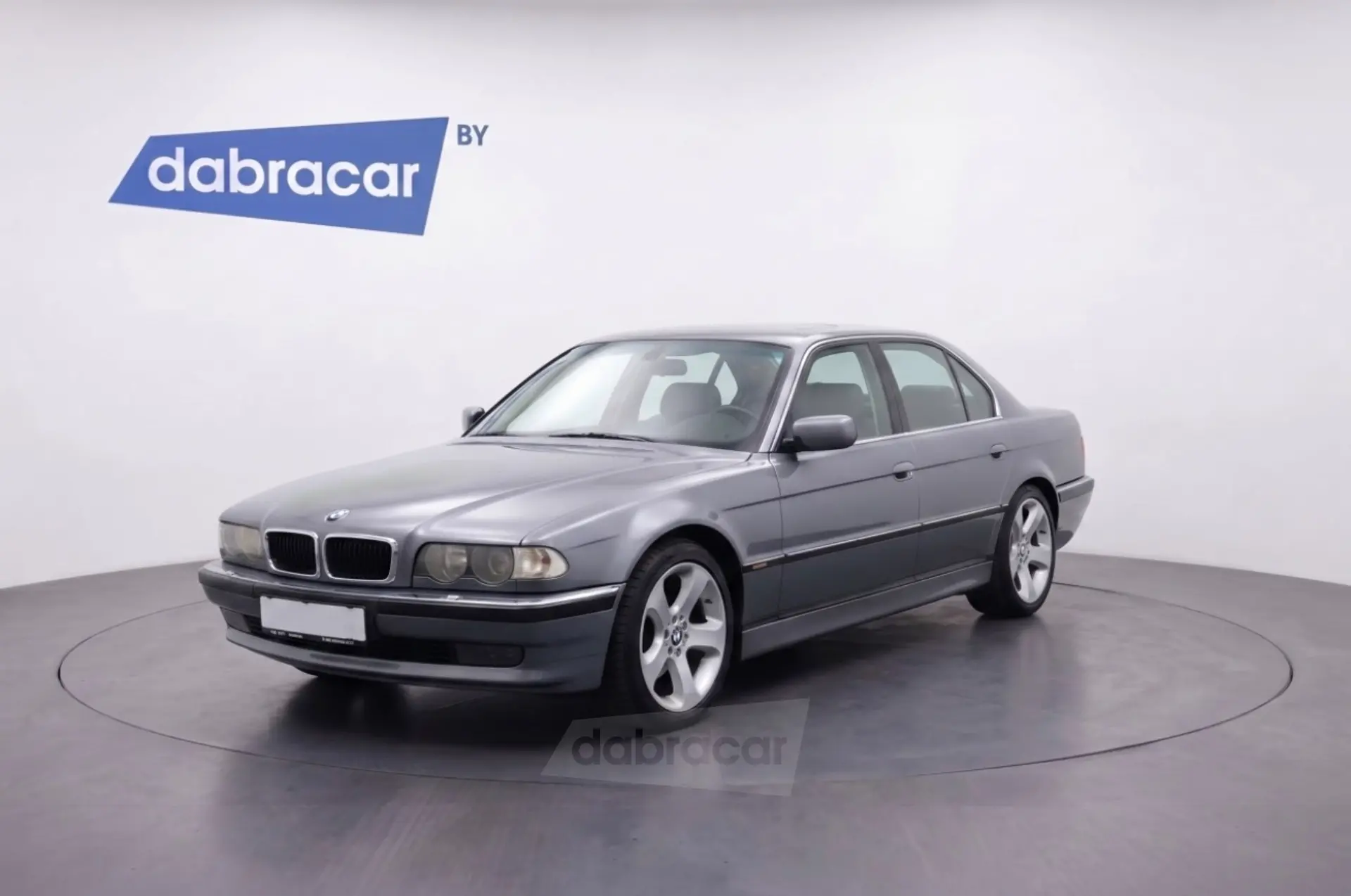 BMW 7 серии 2001 года за 23 590 BYN в Могилев