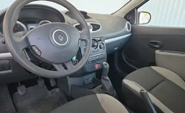 Renault Clio 2009 года за 14 990 BYN в Минск