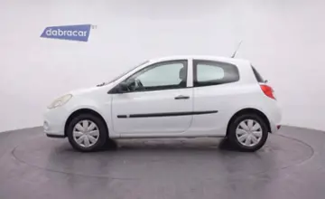 Renault Clio 2009 года за 14 990 BYN в Минск