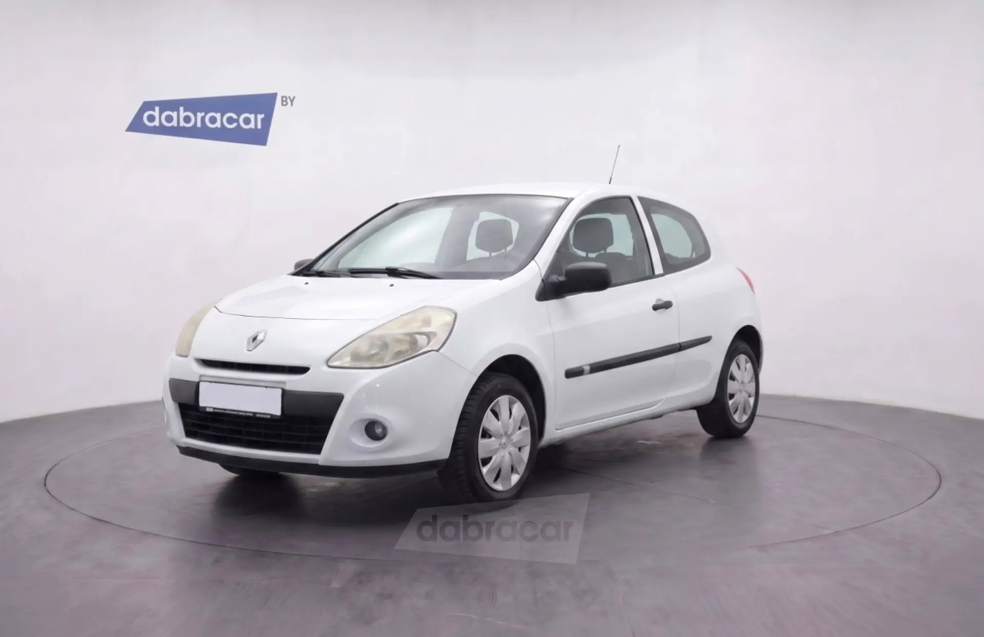 Renault Clio 2009 года за 14 990 BYN в Минск