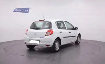Renault Clio 2009 года за 14 990 BYN в Минск