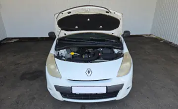 Renault Clio 2009 года за 14 990 BYN в Минск