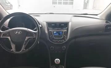 Hyundai Accent 2015 года за 26 990 BYN в Минск