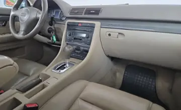 Audi A4 2002 года за 13 990 BYN в Минск