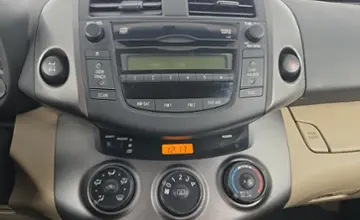 Toyota RAV4 2010 года за 29 990 BYN в Минск