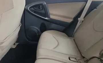 Toyota RAV4 2010 года за 29 990 BYN в Минск