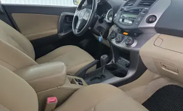 Toyota RAV4 2010 года за 29 990 BYN в Минск