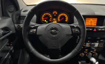 Opel Astra 2012 года за 21 590 BYN в Гомель