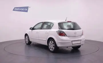 Opel Astra 2012 года за 18 590 BYN в Гомель