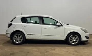 Opel Astra 2012 года за 21 590 BYN в Гомель