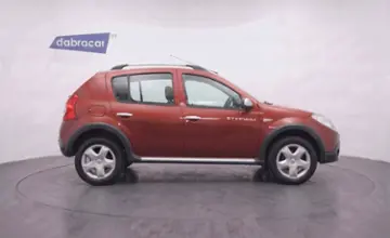 Renault Sandero 2013 года за 18 990 BYN в Минск