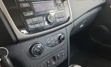 Renault Sandero 2016 года за 27 590 BYN в Минск