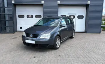 Volkswagen Touran 2004 года за 13 990 BYN в Гродно