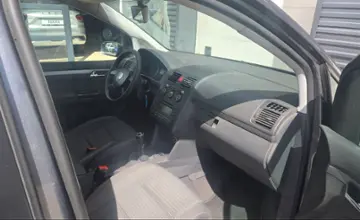 Volkswagen Touran 2004 года за 13 990 BYN в Гродно