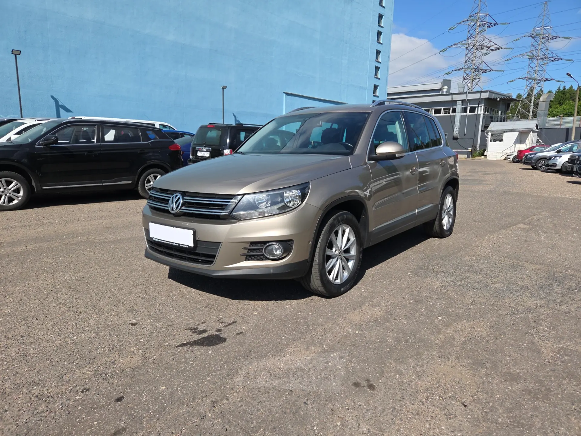 Volkswagen Tiguan 2011 года за 30 990 BYN в Минск