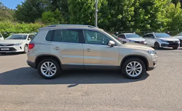 Volkswagen Tiguan 2011 года за 30 990 BYN в Минск