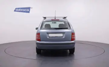 Skoda Fabia 2002 года за 4 990 BYN в Гомель