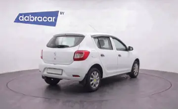 Renault Sandero 2015 года за 15 090 BYN в Могилев