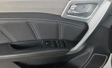 Geely Emgrand X7 2018 года за 28 990 BYN в Минск