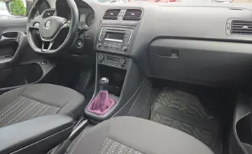 Volkswagen Polo 2015 года за 26 990 BYN в Минск