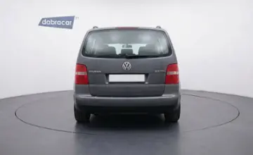 Volkswagen Touran 2004 года за 13 990 BYN в Гродно