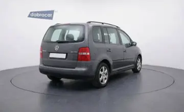 Volkswagen Touran 2004 года за 13 990 BYN в Гродно