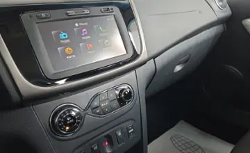 Renault Sandero 2015 года за 27 990 BYN в Минск