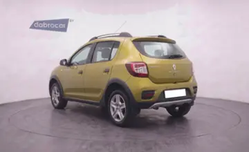 Renault Sandero 2015 года за 27 990 BYN в Минск
