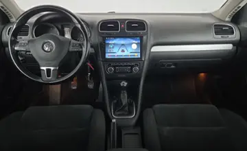 Volkswagen Golf 2010 года за 23 290 BYN в Минск