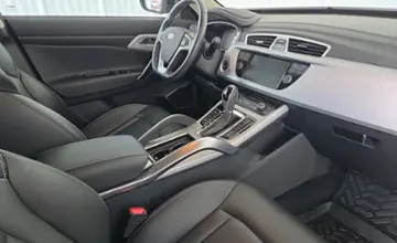 Geely Atlas 2018 года за 42 990 BYN в Минск