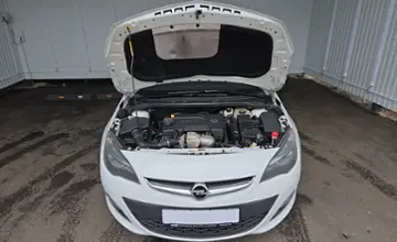 Opel Astra 2013 года за 22 990 BYN в Минск