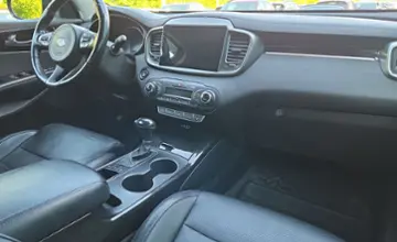 Kia Sorento 2015 года за 50 990 BYN в Минск