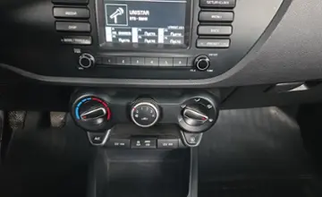 Kia Rio 2019 года за 30 990 BYN в Минск