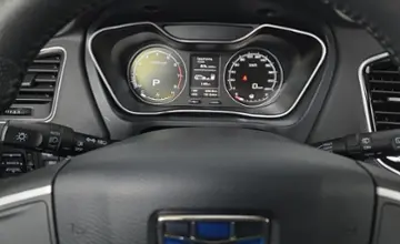 Geely Emgrand X7 2018 года за 32 990 BYN в Минск